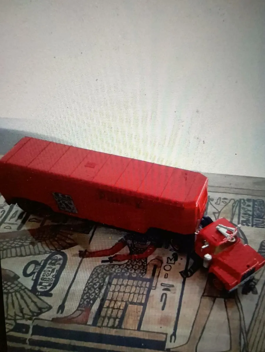 SOLIDO MACK FIRE TRUCK 1-50 SCALE  DIE -MODLE - Image 2