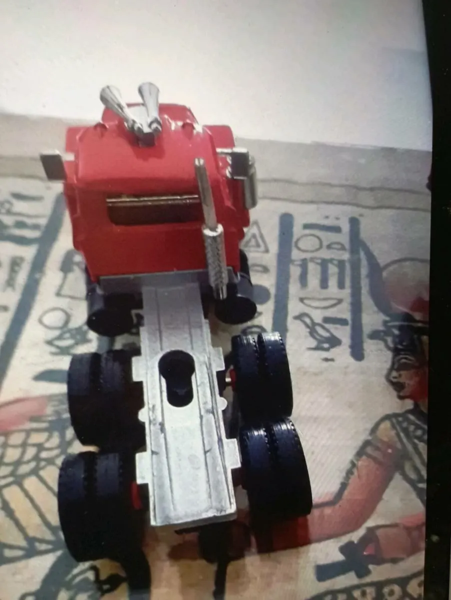 SOLIDO MACK FIRE TRUCK 1-50 SCALE  DIE -MODLE - Image 4