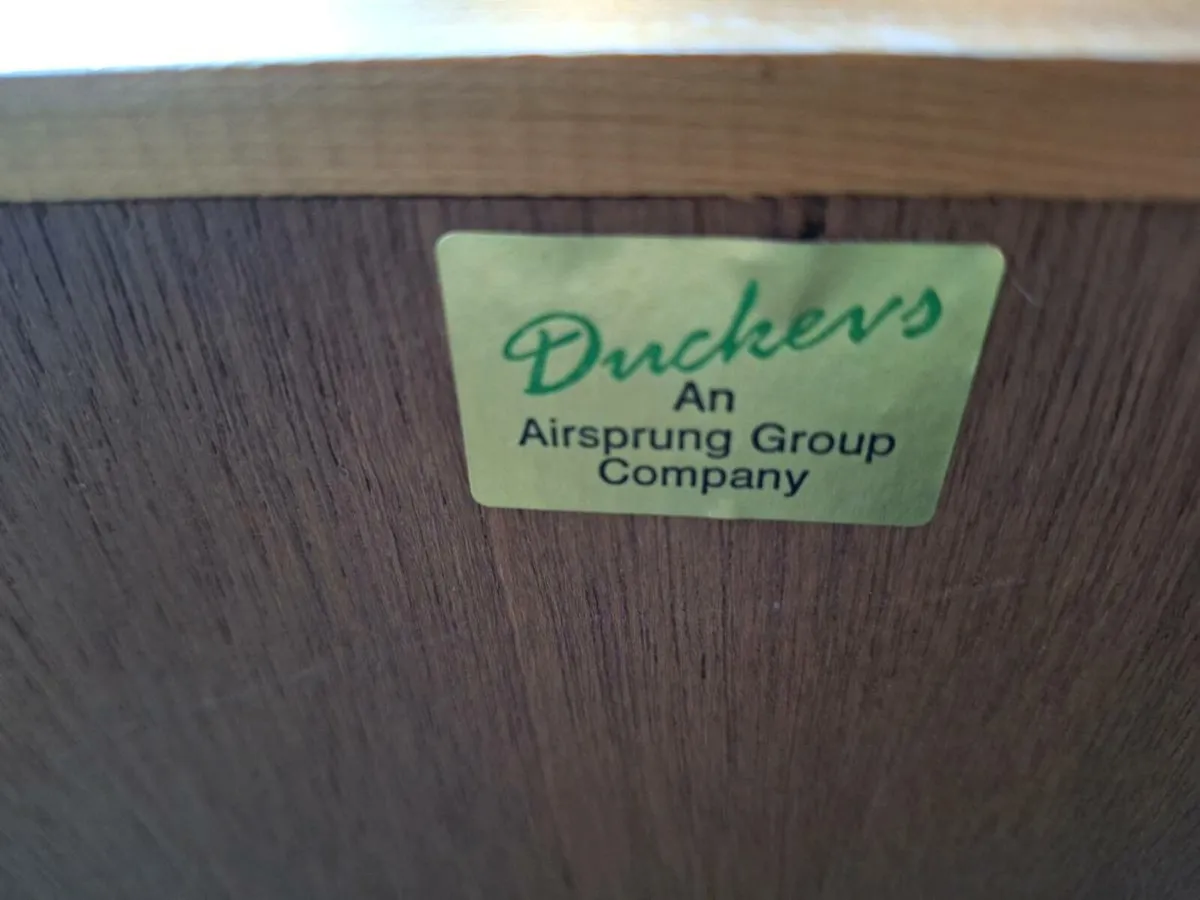 Nice pine desk with stool (DELIVERY) - Image 3