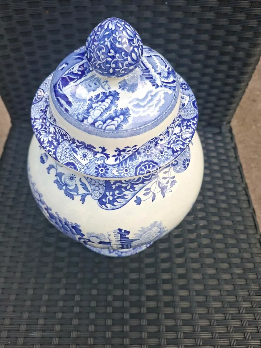 Large Vintage Spode England lidded Vase - Image 3