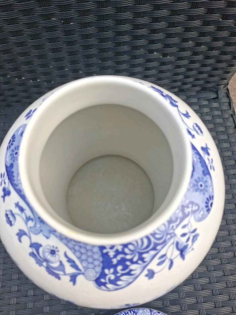 Large Vintage Spode England lidded Vase - Image 4