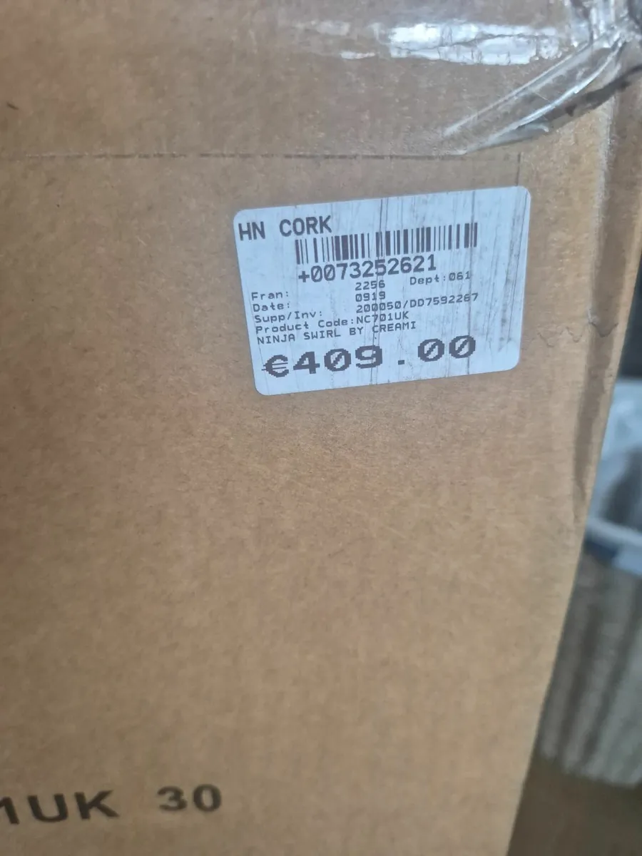 Shark Ninja Ice Cream Maker - Image 4