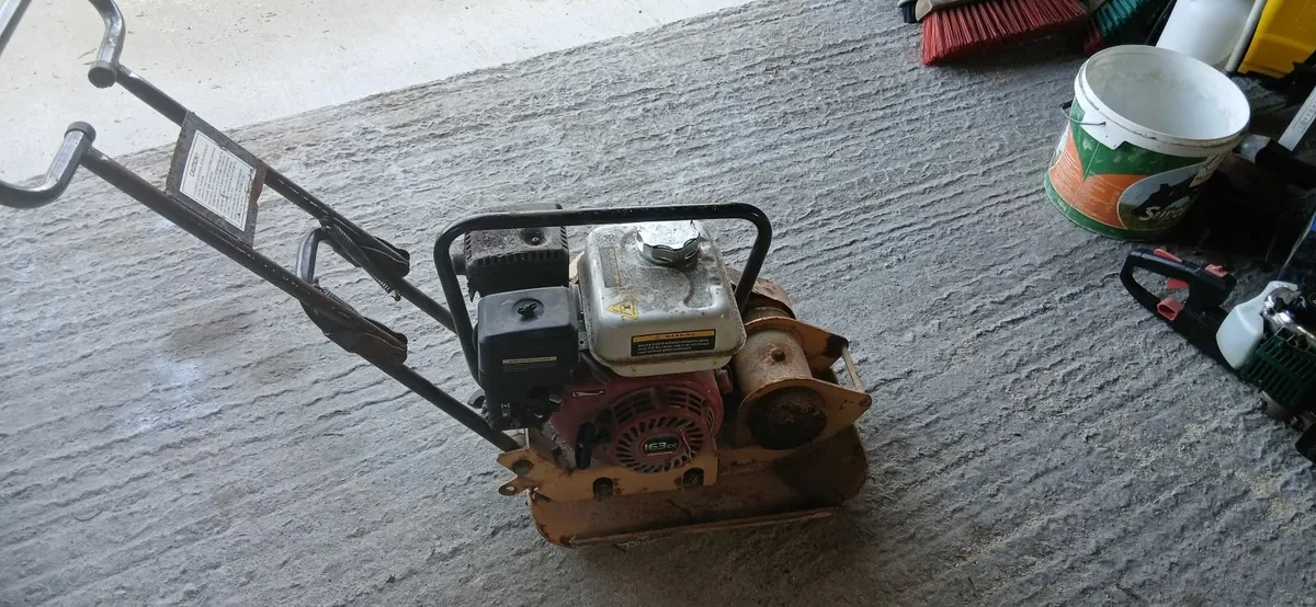 Whacker plate - Image 3