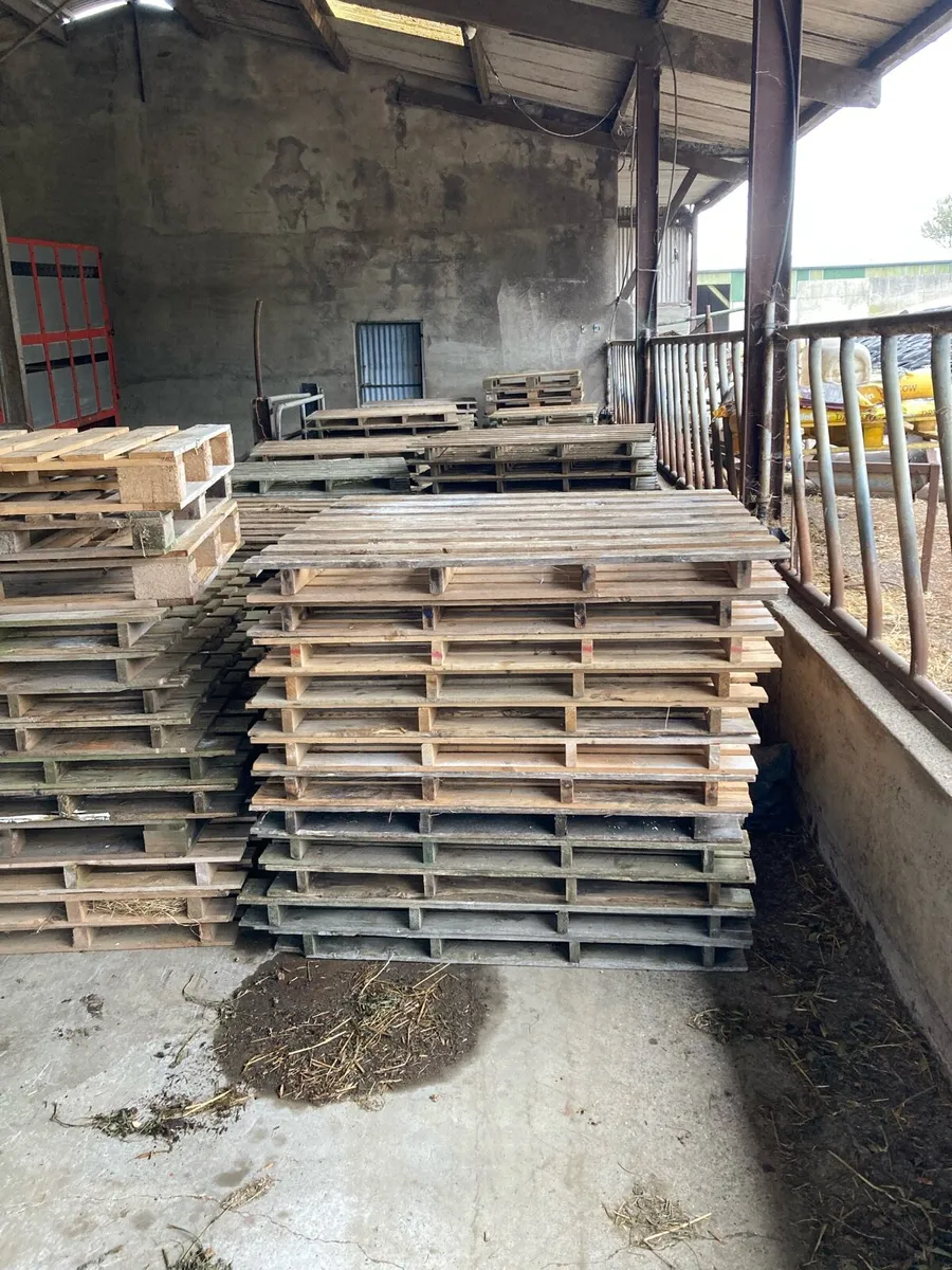 Pallets - Image 2