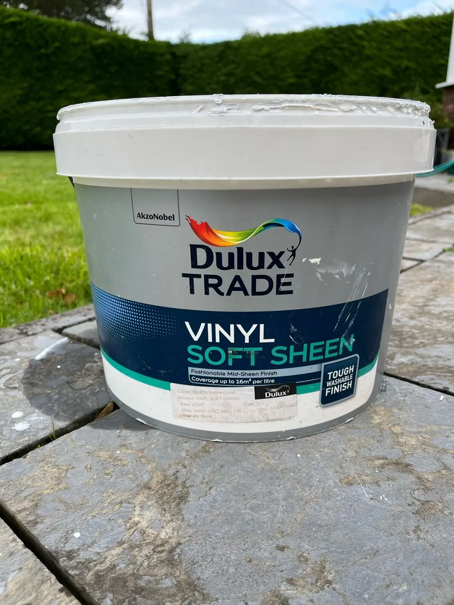 Dulux paint 10L - Image 1