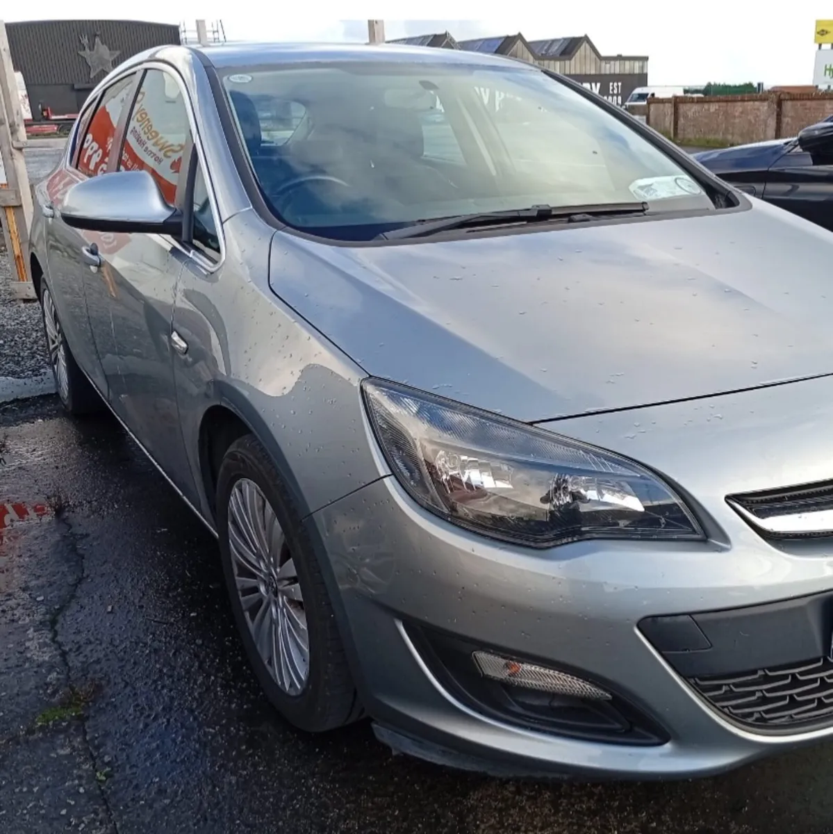 Vauxhall Astra 2014 - Image 3