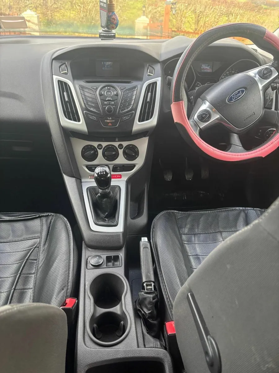 Ford Focus 2012 - Image 4
