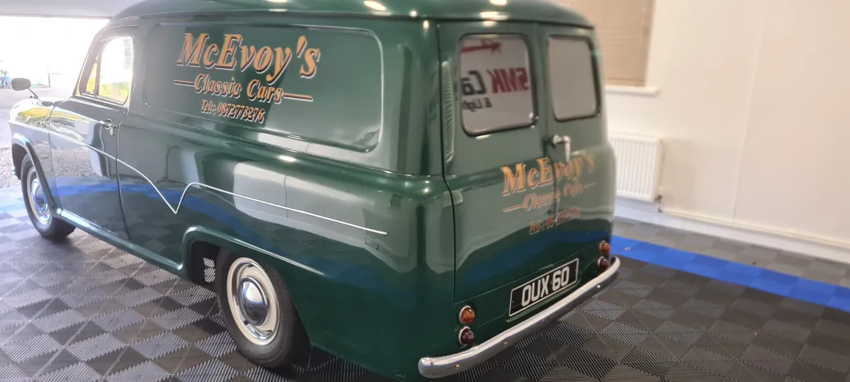 AUSTIN  A 55 - Image 3