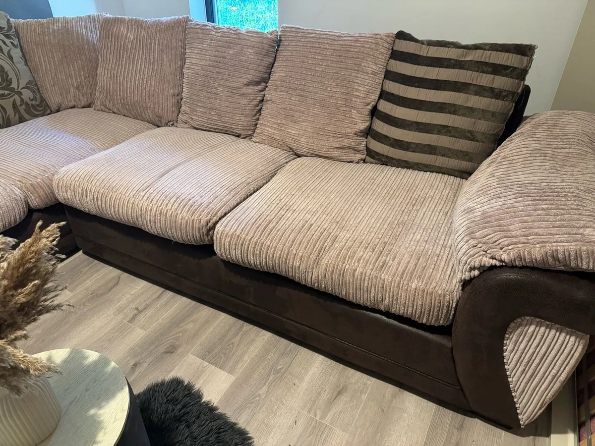 Cheap DFS corner suite - Image 3