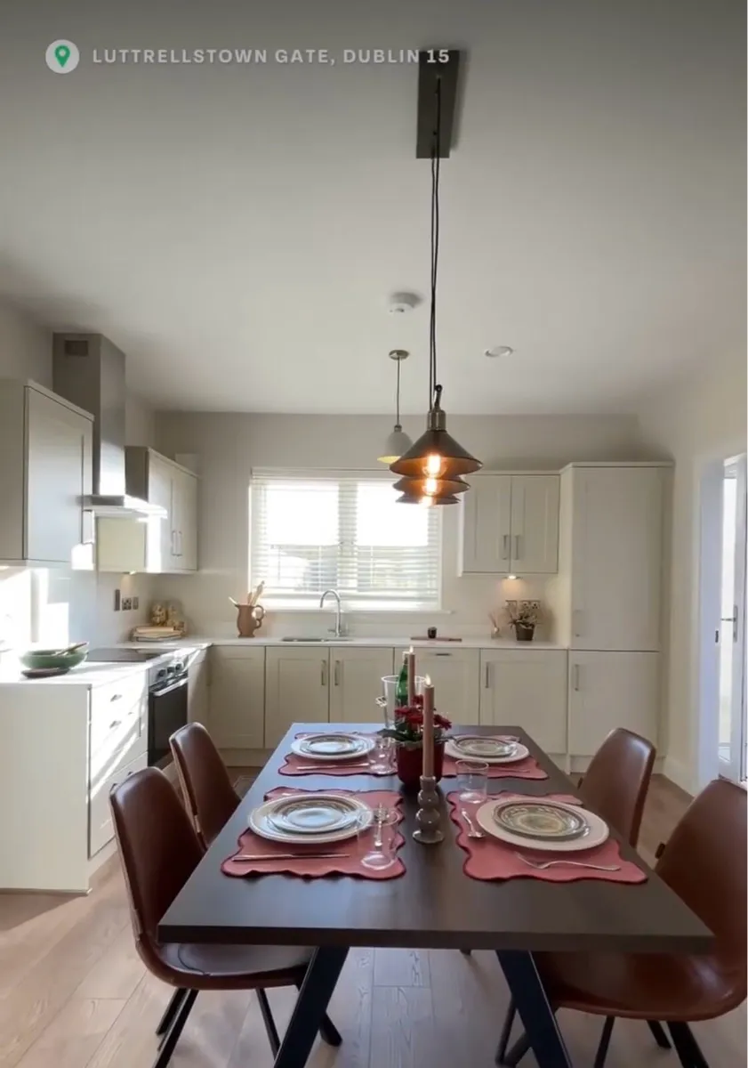 New Kitchen with appliances - Image 1