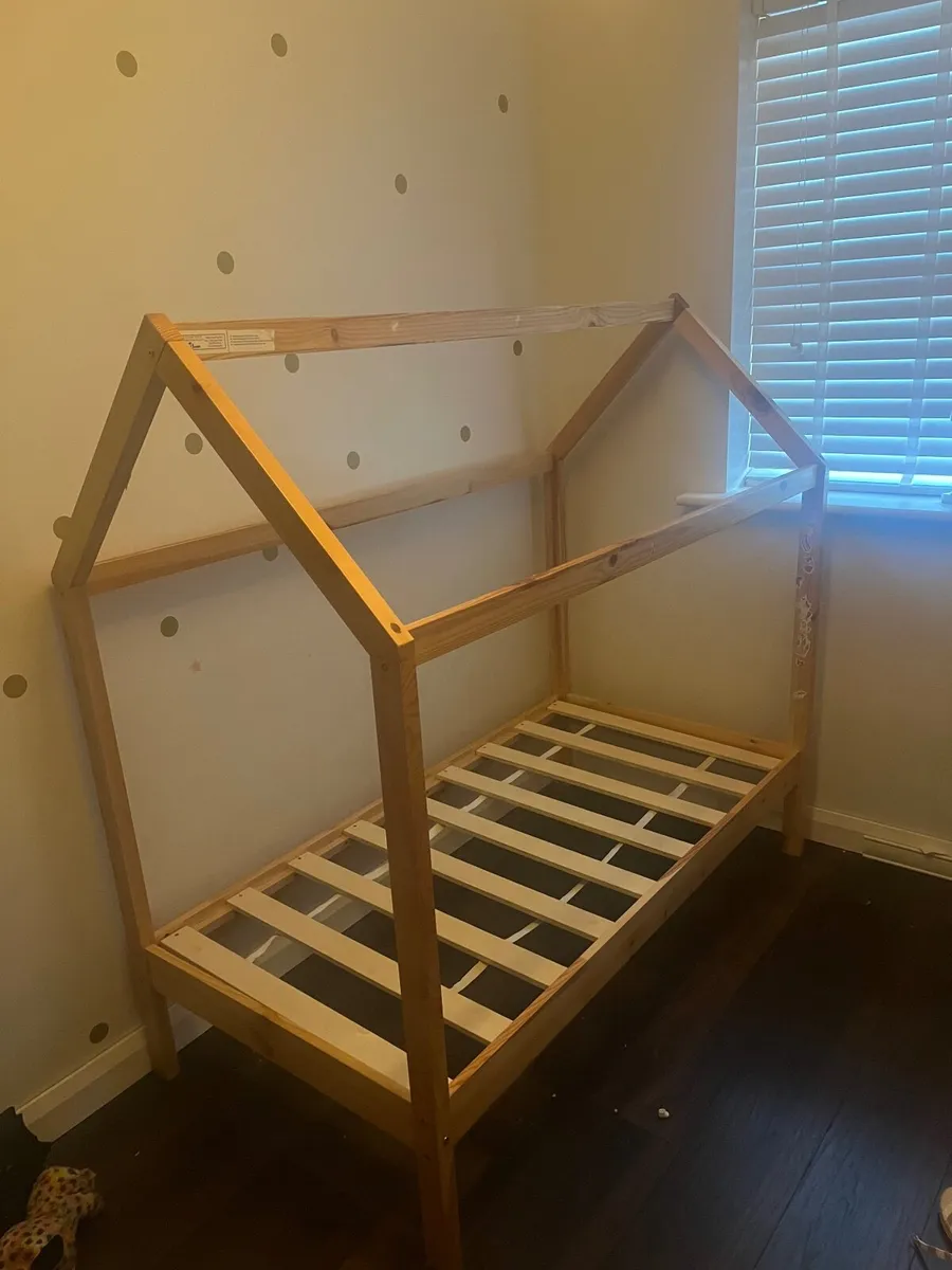 Kids bed - Image 4