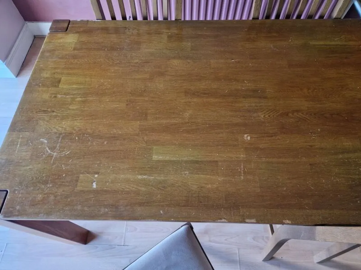 Dining Table and 4 chairs - Image 2