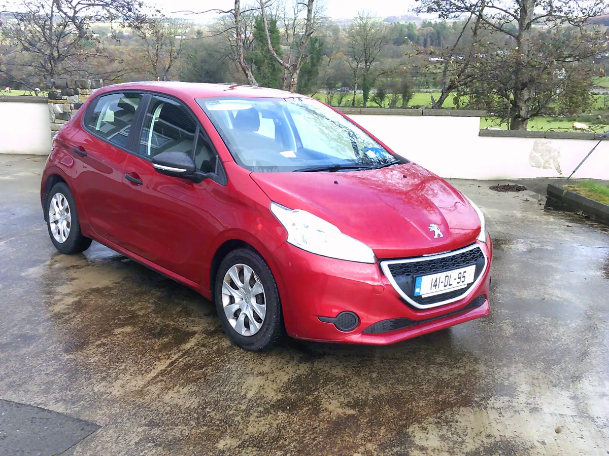 Peugeot 208 2014 - Image 1