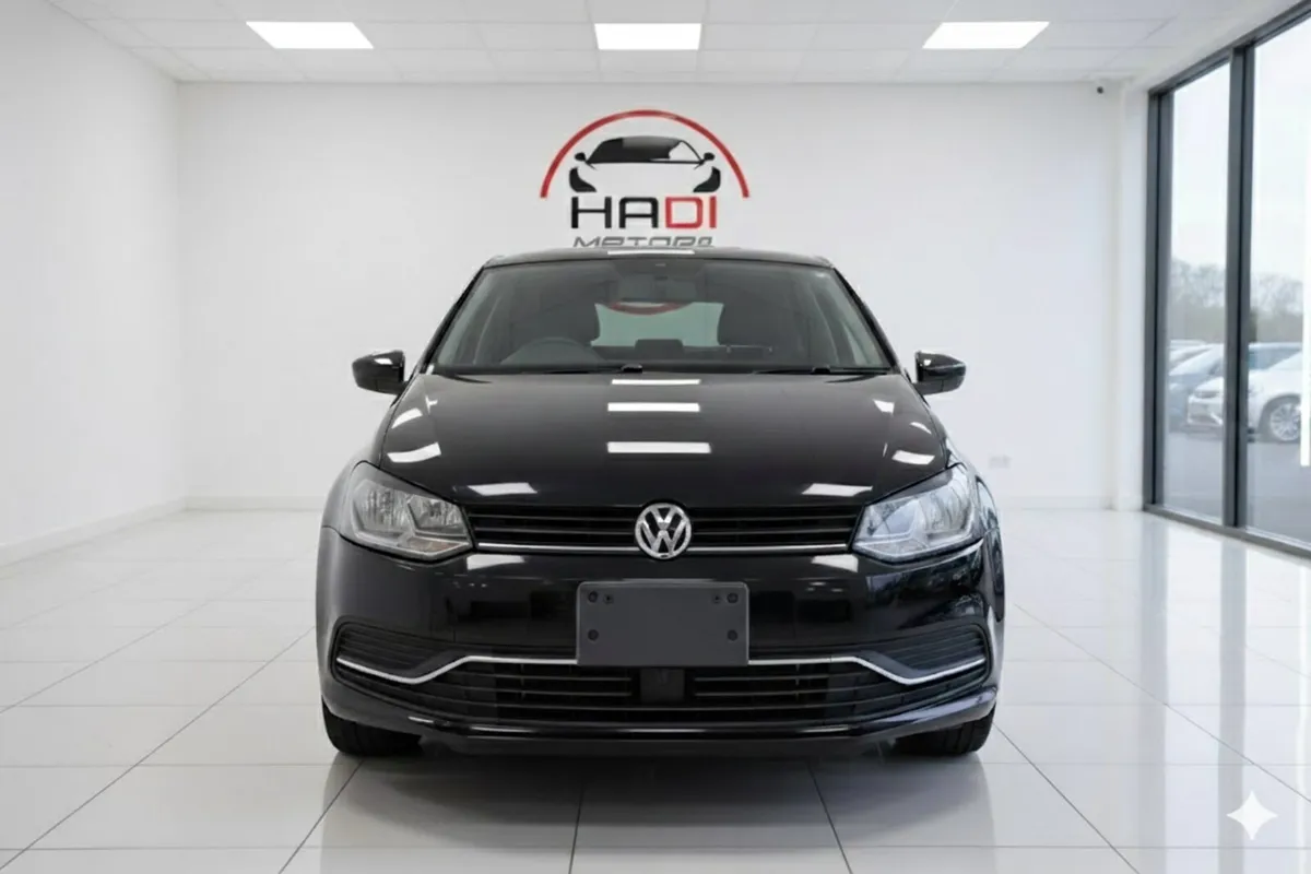 VOLKS WAGON POLO 2016 BLACK LOW MILLIAGE - Image 1