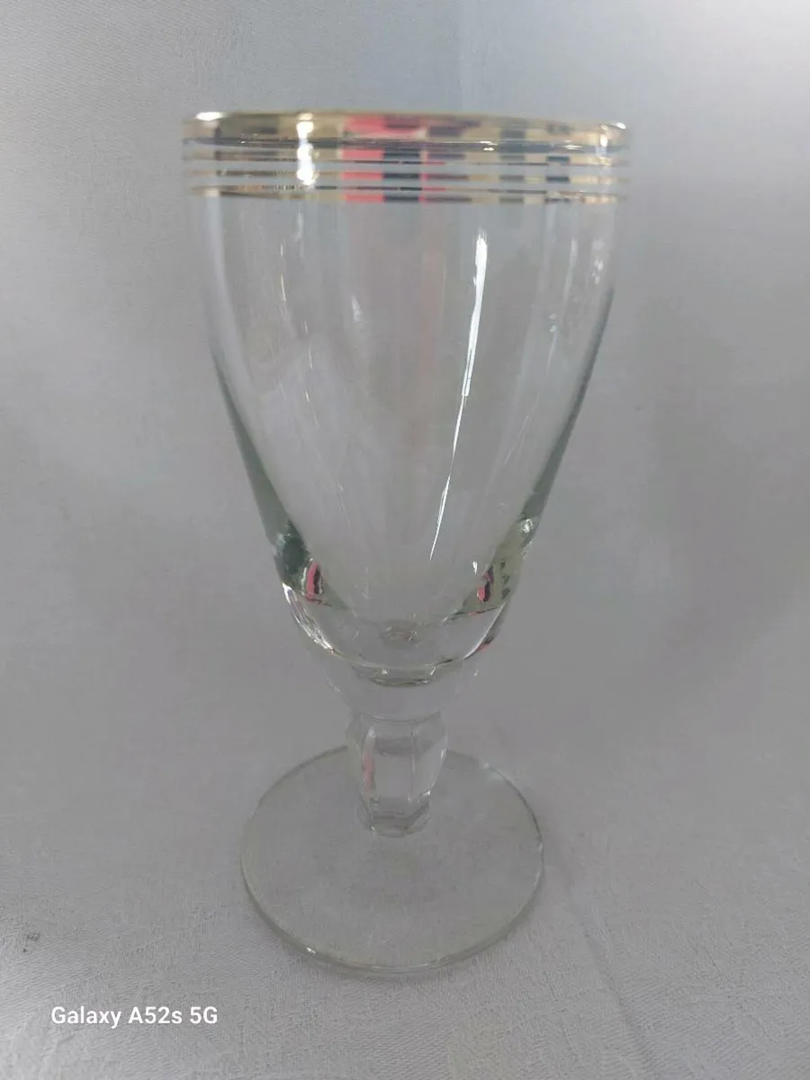 Vintage clear stemmed glasses - Image 1