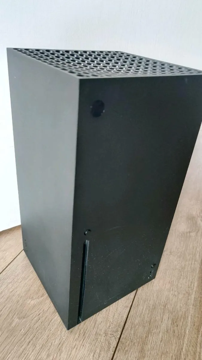 Xbox series X - Image 2