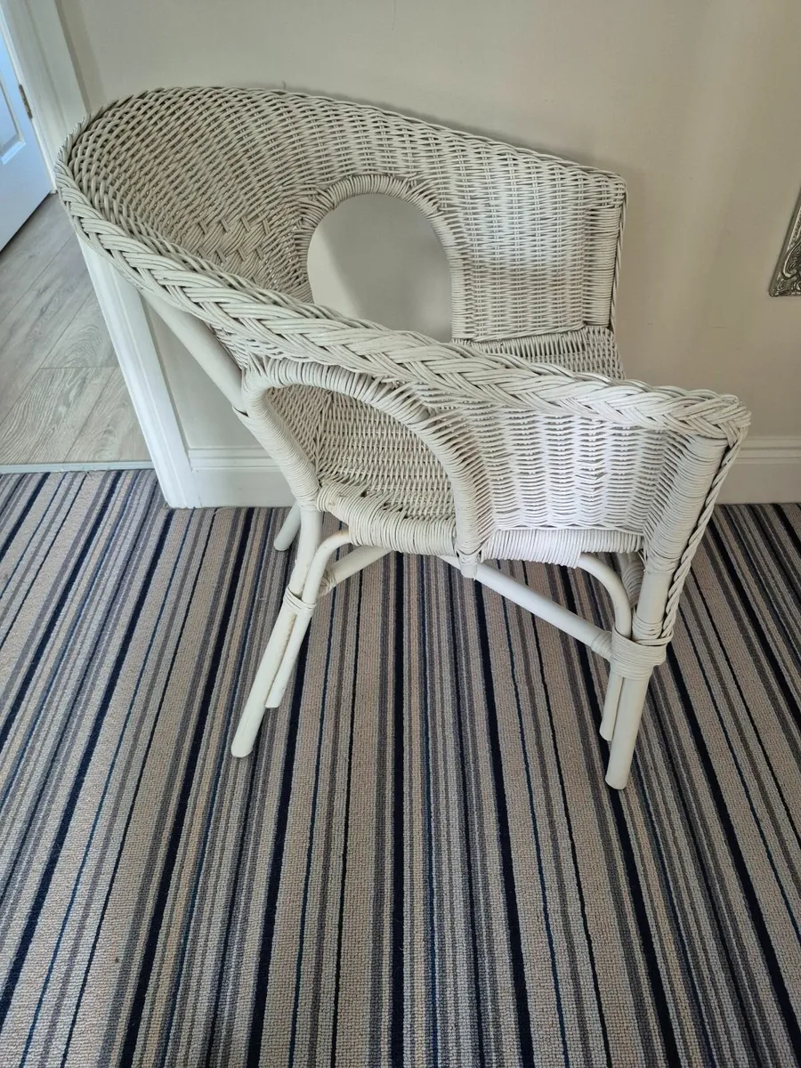 Wicker chair - Image 3