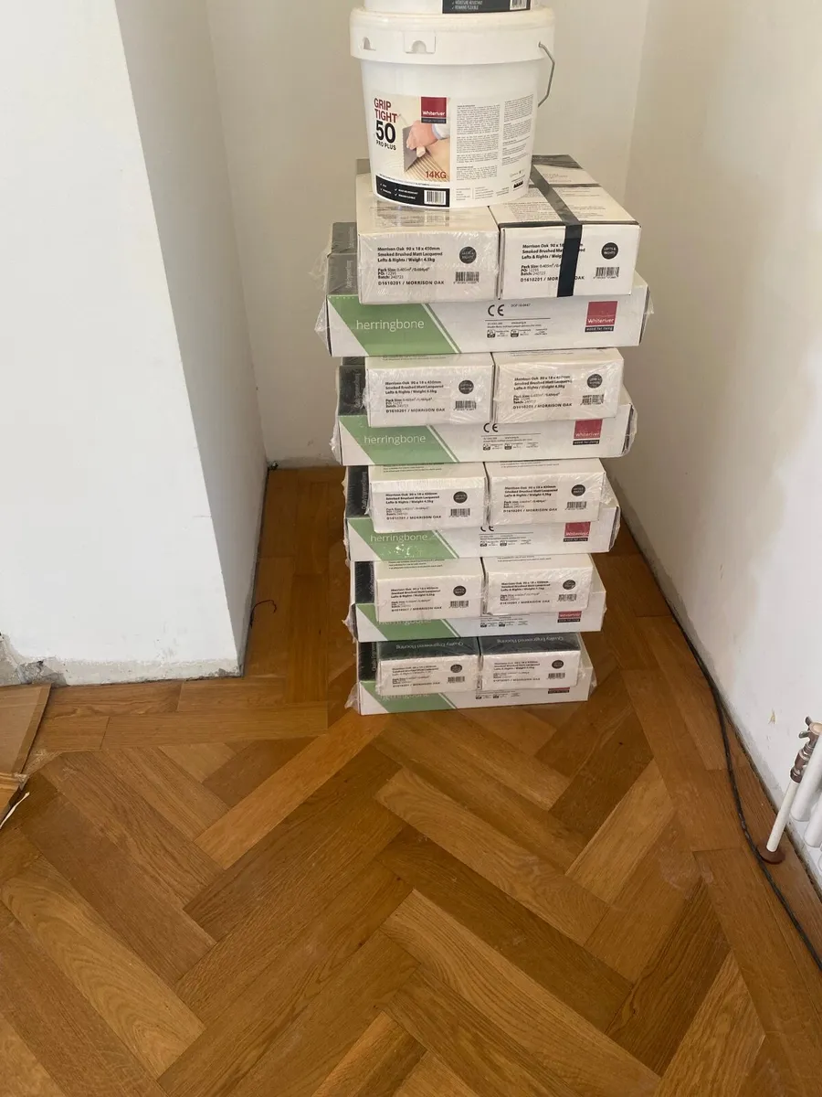 Oak Parquet flooring  & glue - Image 1