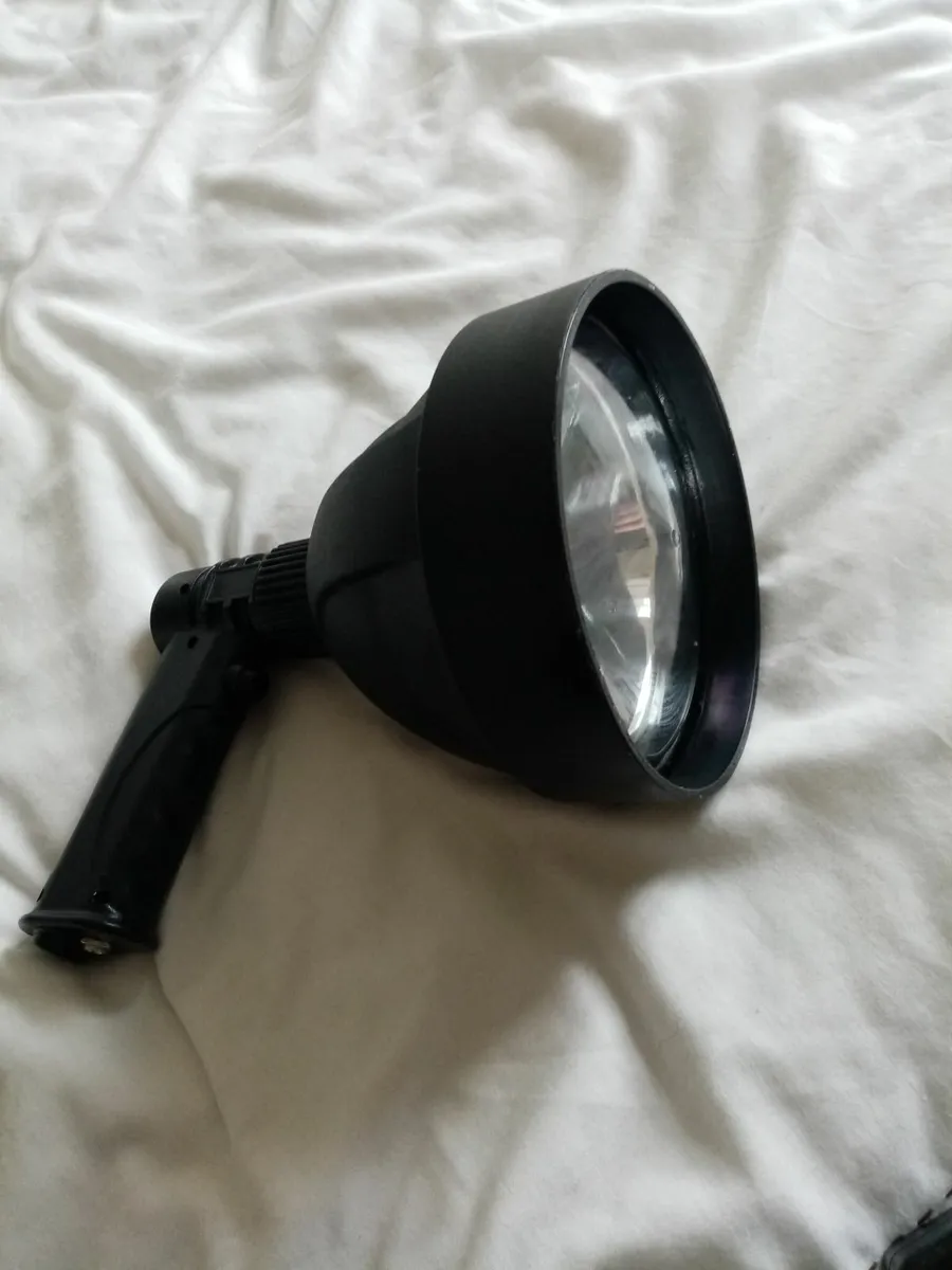 LED handheld spotlight - Image 2