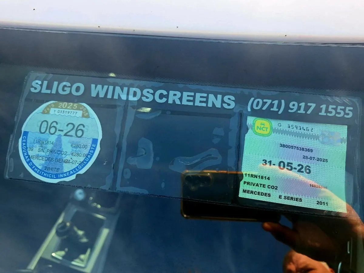 11 MERCEDES E CLASS AMG - Image 3