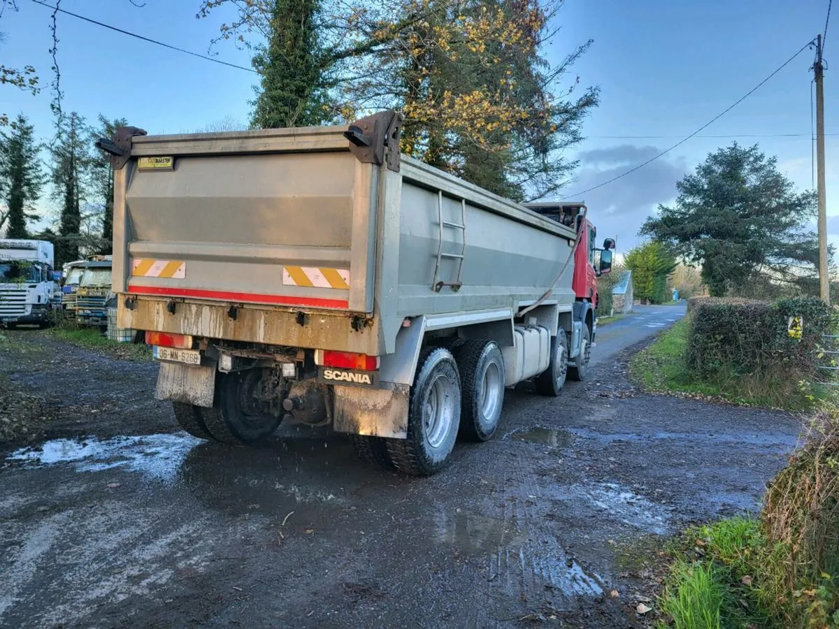 Hire me 75€ per day - Image 4