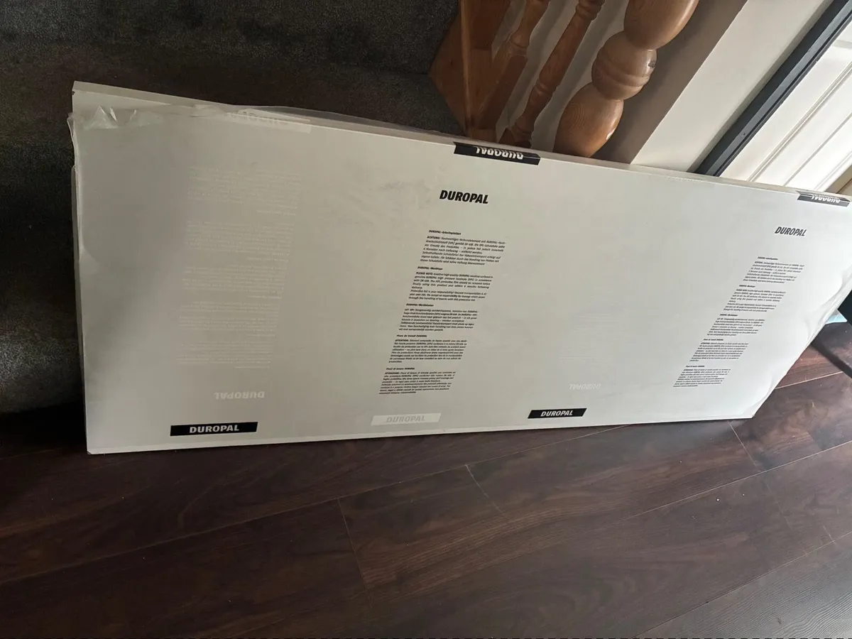 Worktop off cuts - Image 1