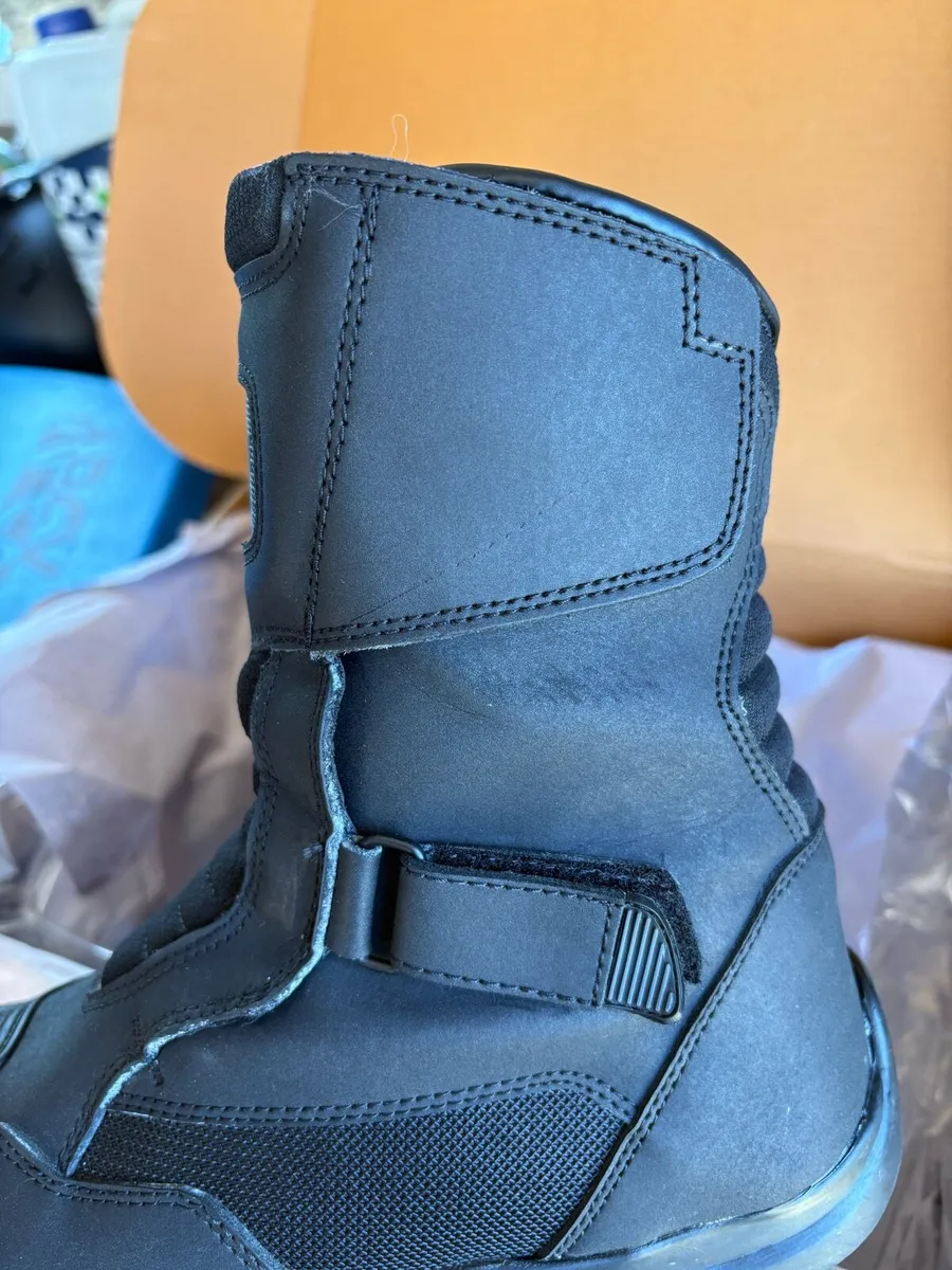 Motorcycle boots - Image 4