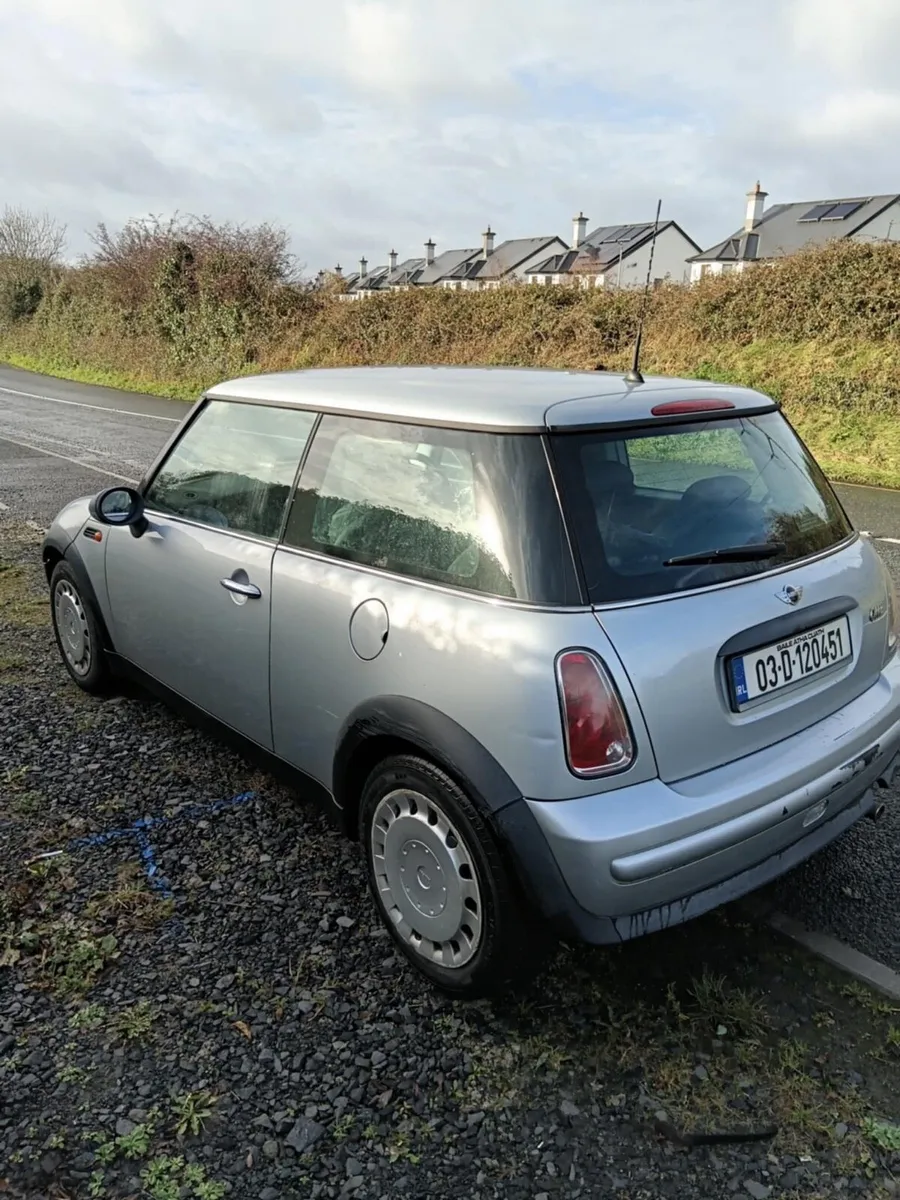 2003 Mini Nct Until Feb 2026 - Image 2