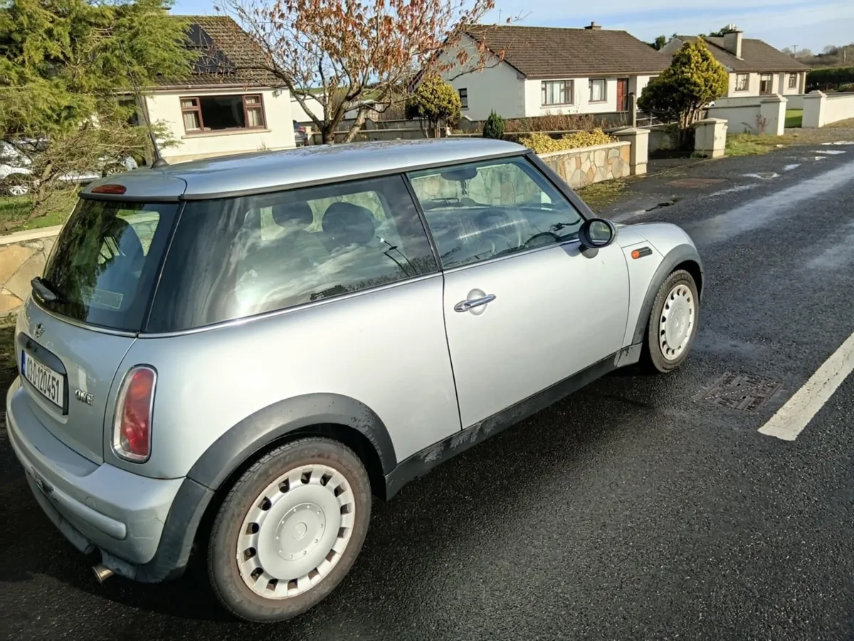 2003 Mini Nct Until Feb 2026 - Image 3