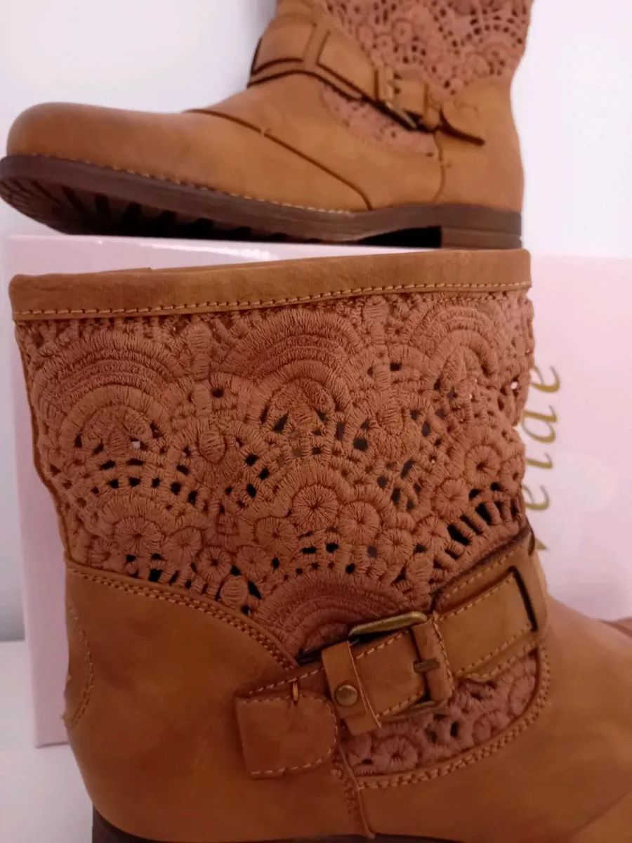 WEIDE Ladies Ankle Boots (BNIB) - Image 4