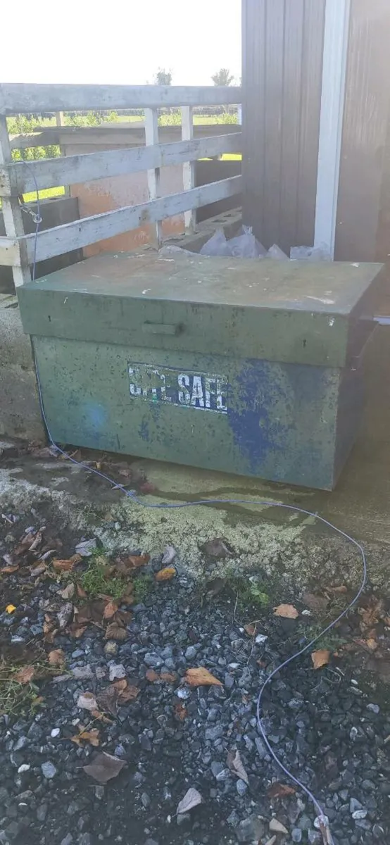 Site Job Box - Image 1