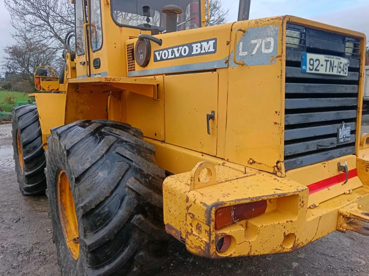Volvo L70 loader - Image 2