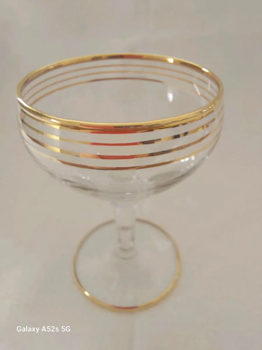 Vintage coupe glasses - Image 1