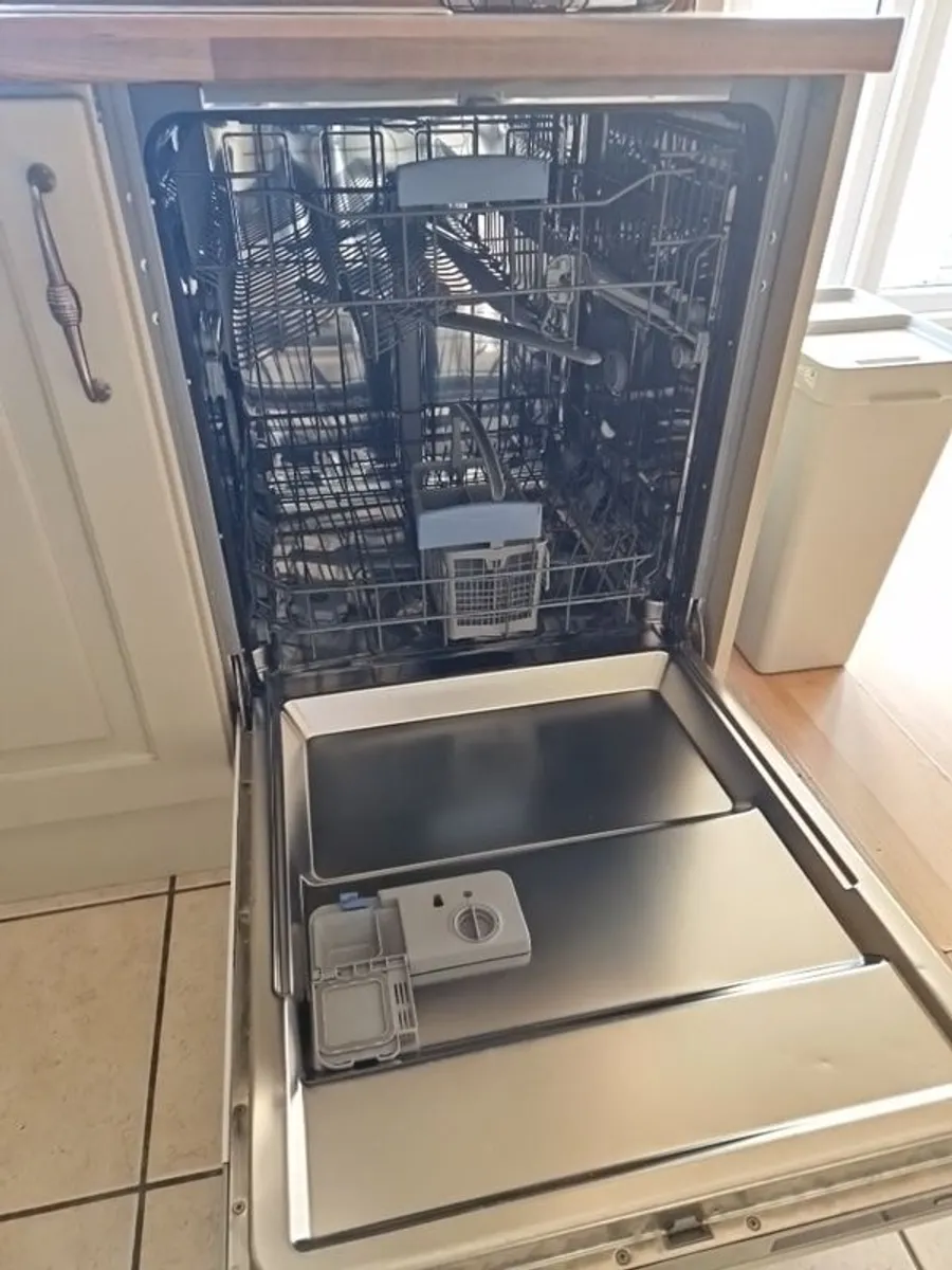 Nordmende Integrated Dishwasher - Image 1