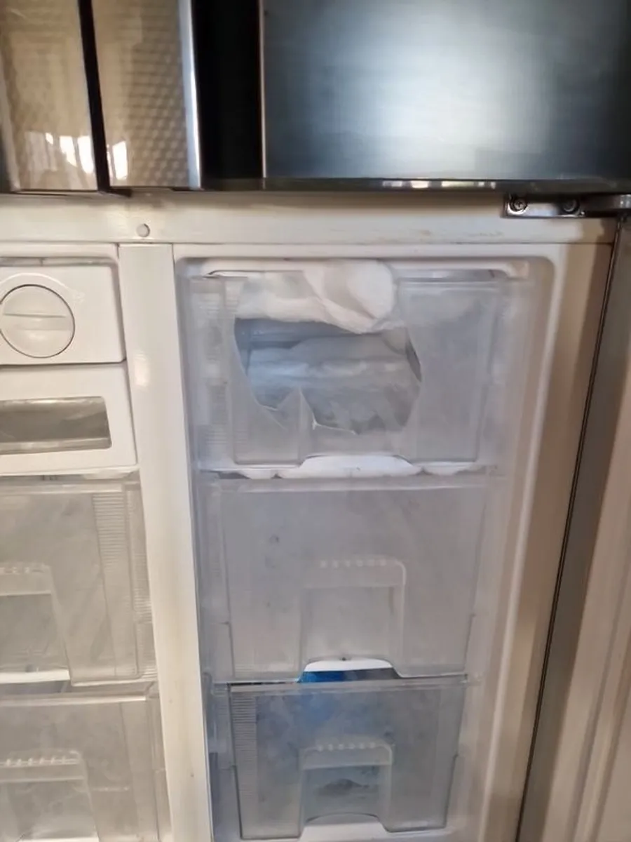 American Style Fridge Freezer - Image 4