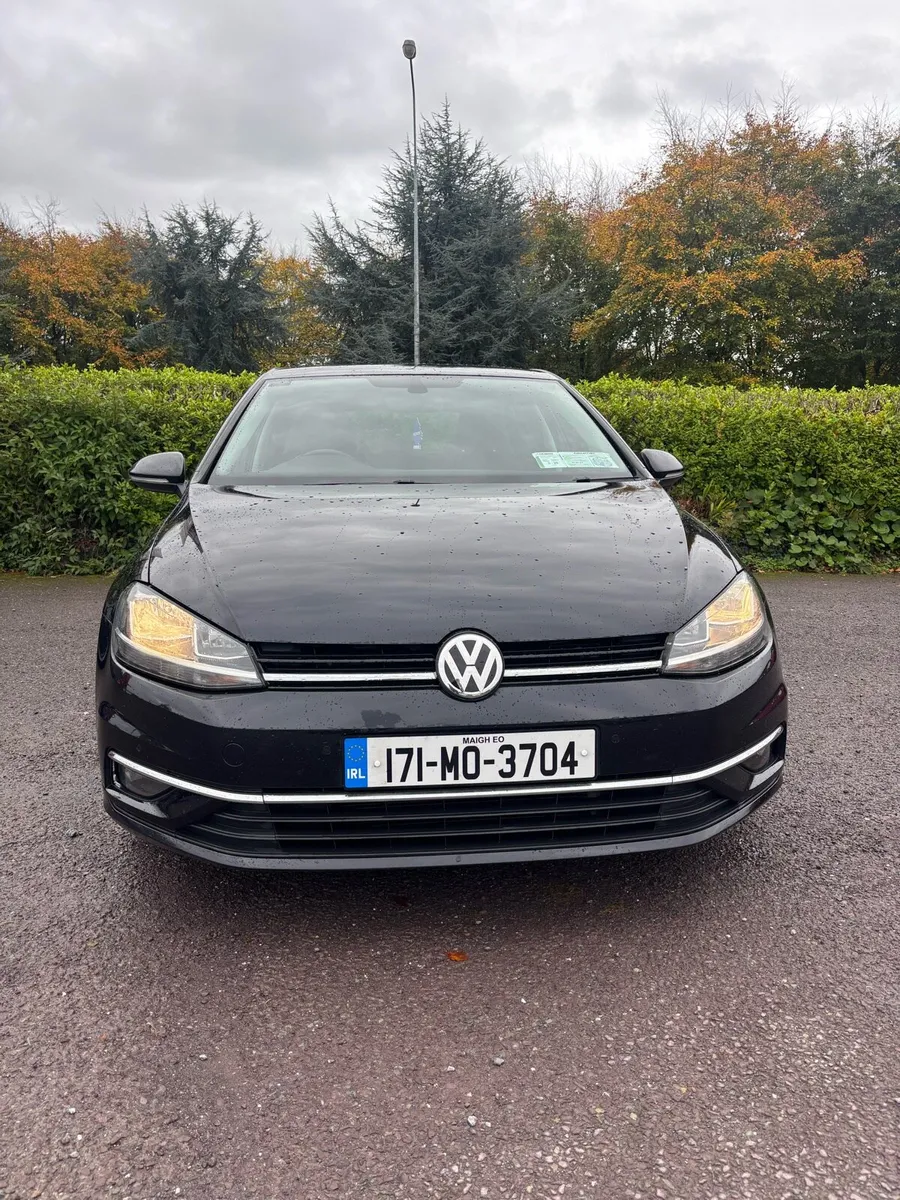 Volkswagen Golf GT TDI Bluemotion Technology - Image 1