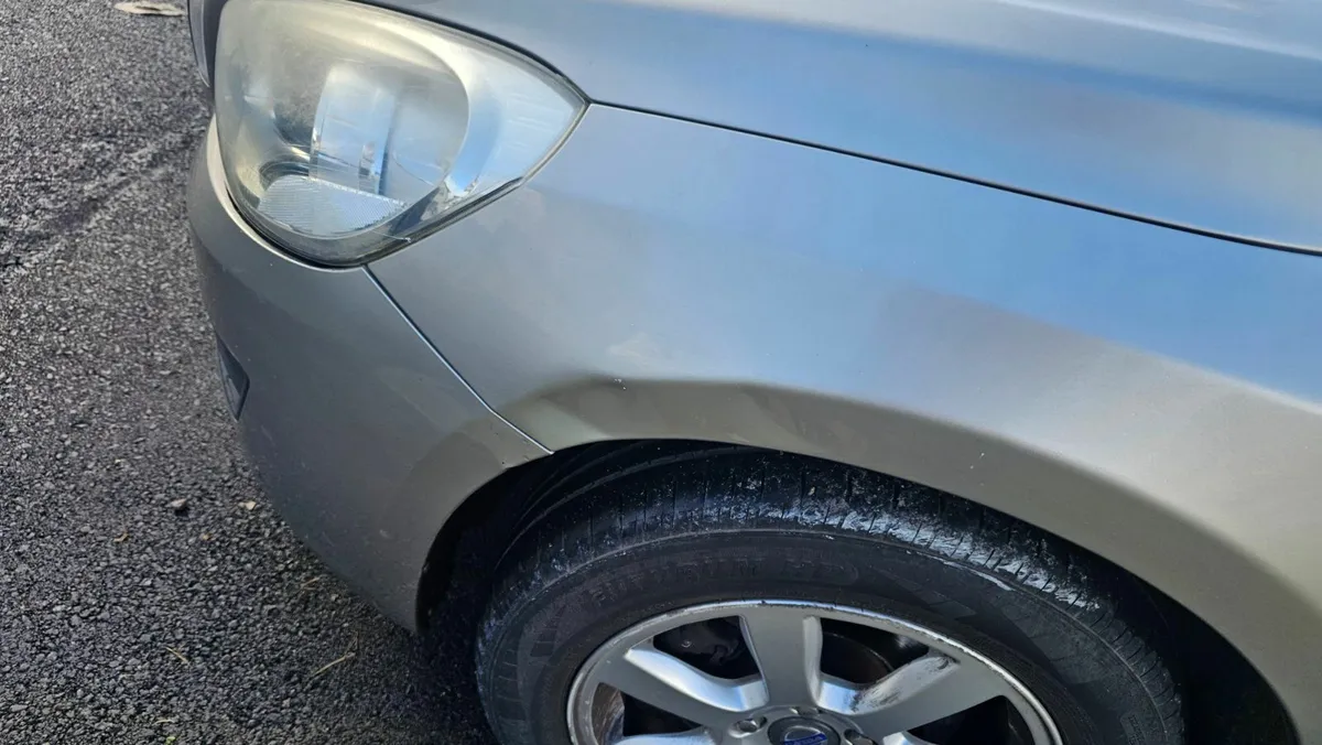 Volvo S60 2012 - Image 3