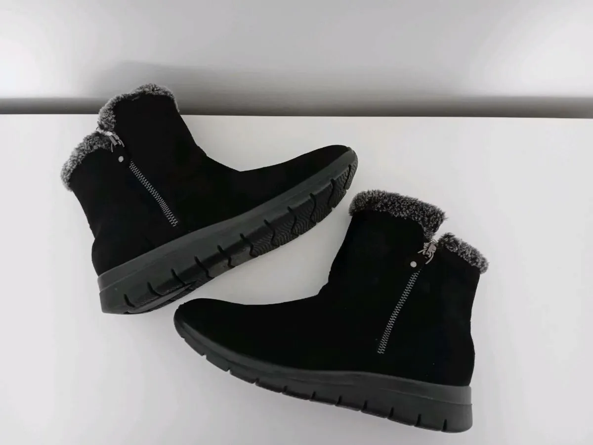 Ladies "Comfort Bliss" Ankle Boots (NEW) - Image 3