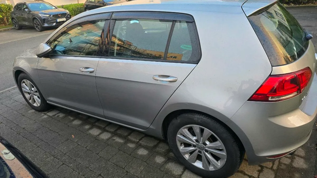 2014 VW Golf Automatic | Apple CarPlay & Android - Image 3