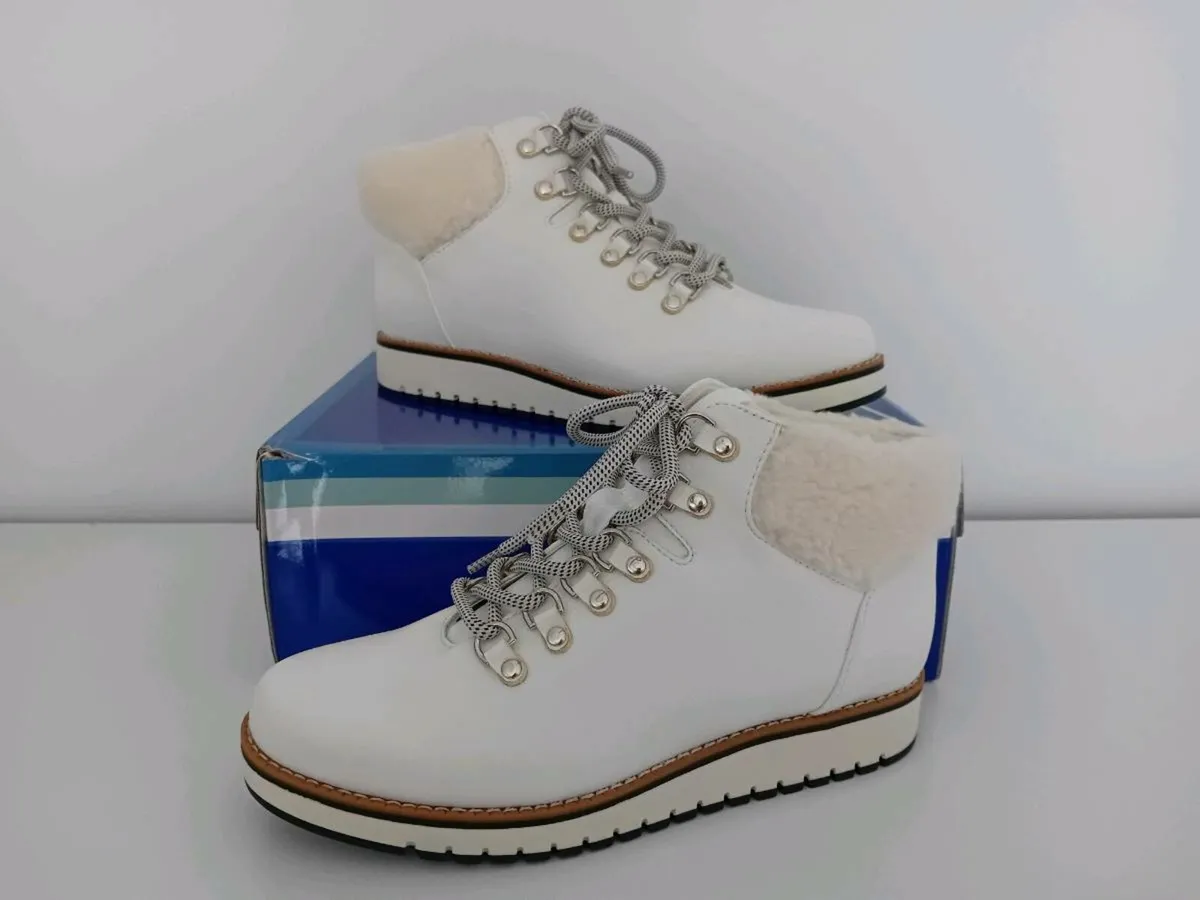 WHITE MOUNTAIN Ankle Boots (BNIB) - Image 1