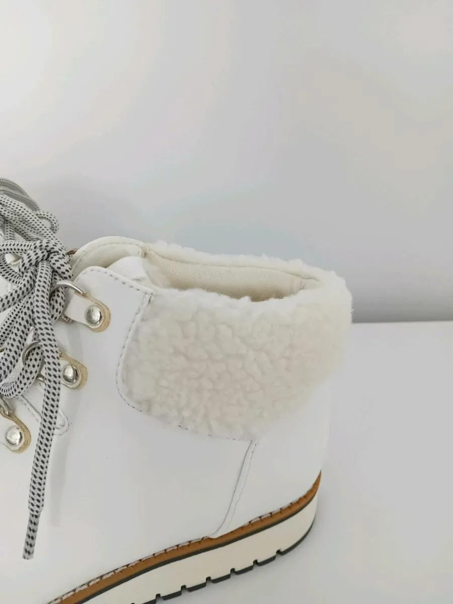 WHITE MOUNTAIN Ankle Boots (BNIB) - Image 4