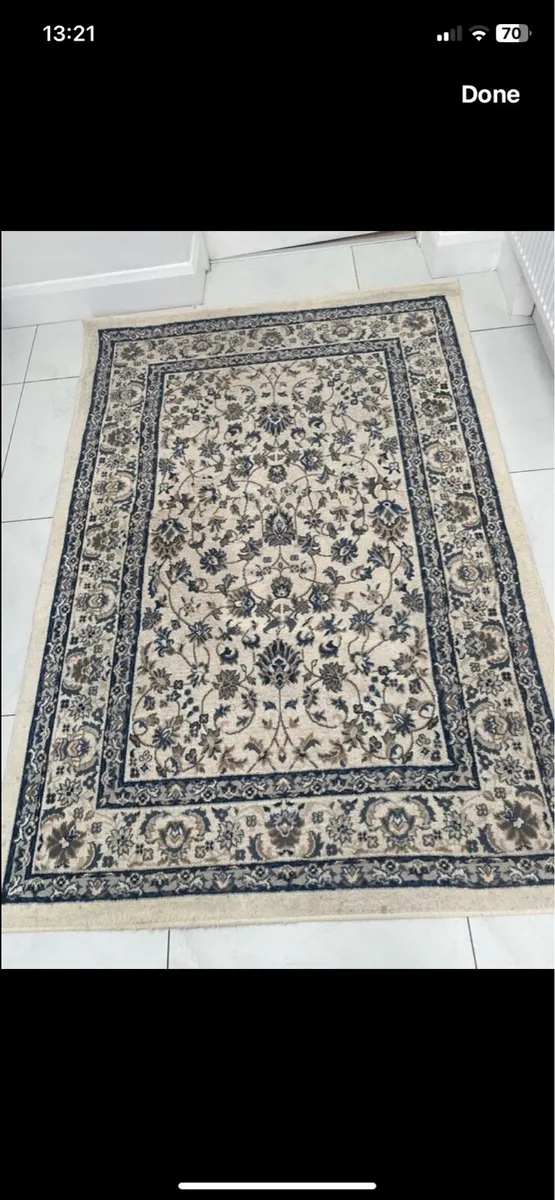 Rug for sale - Image 1