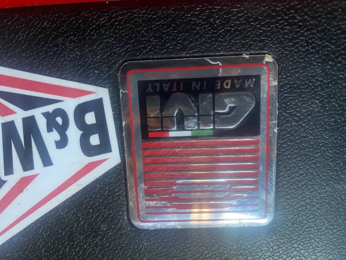 Suzuki gsx 1400 givi luggage - Image 4