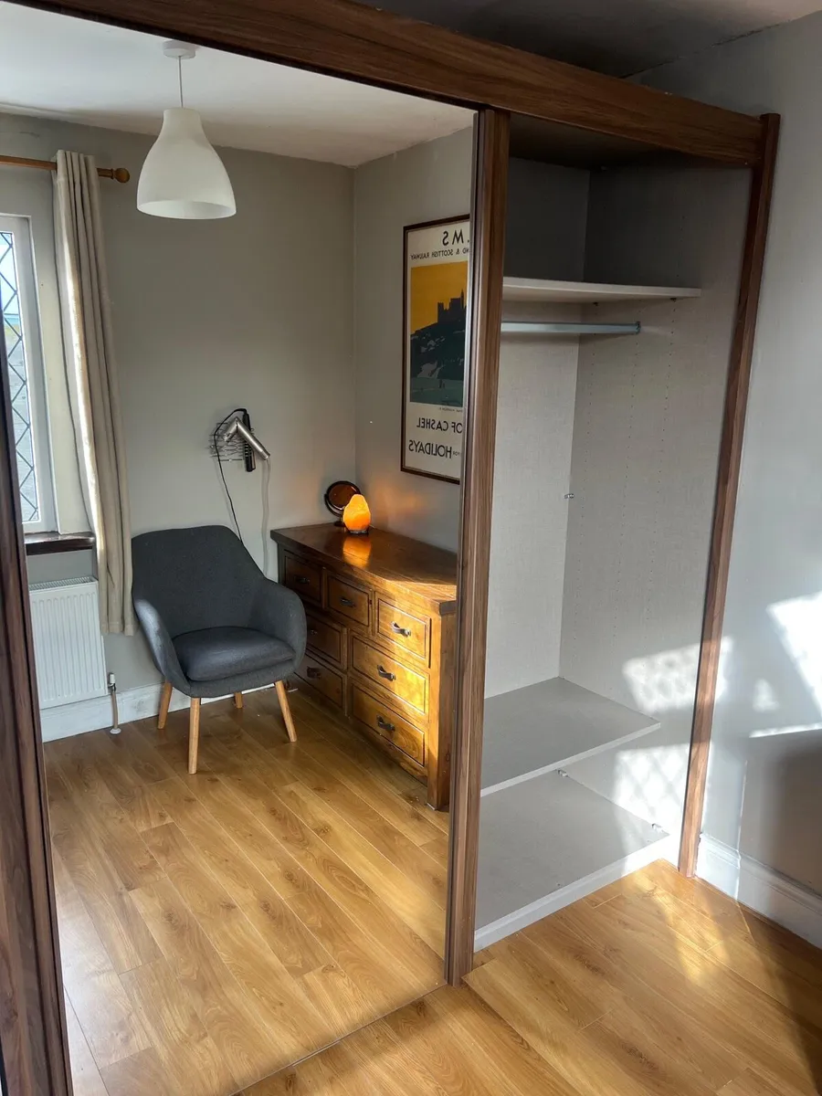 Wardrobe, Sliding Mirror Doors - Image 2