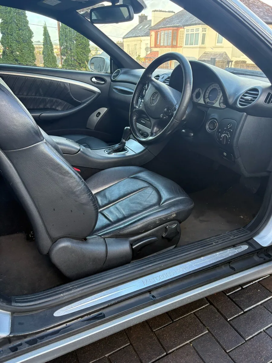 Mercedes CLK Coupe - NCT 05/2026 - Image 4