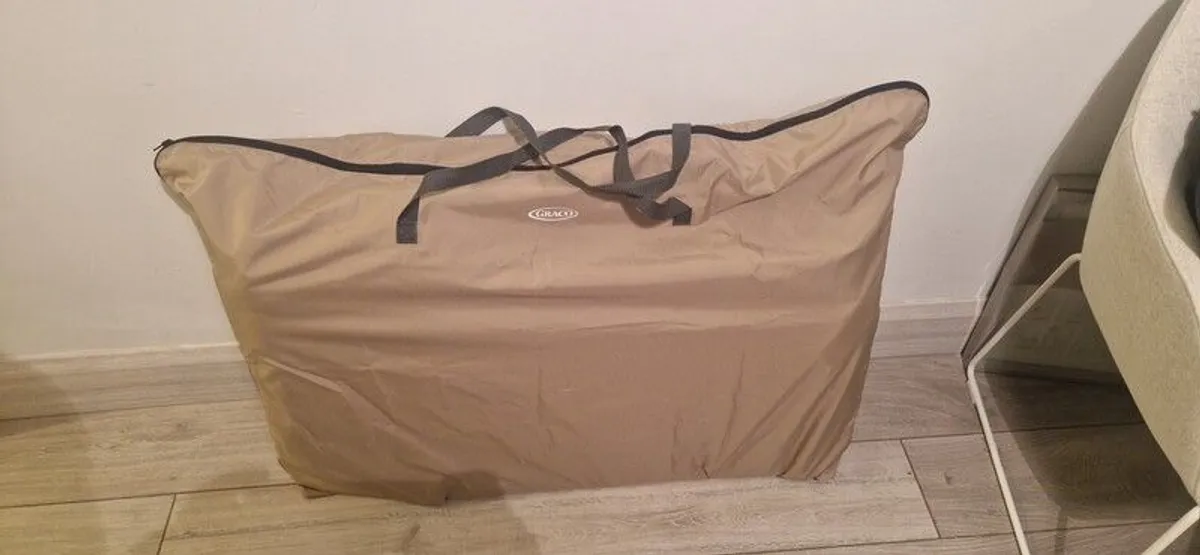 jole baby swing chair, graco bedside crib - Image 3