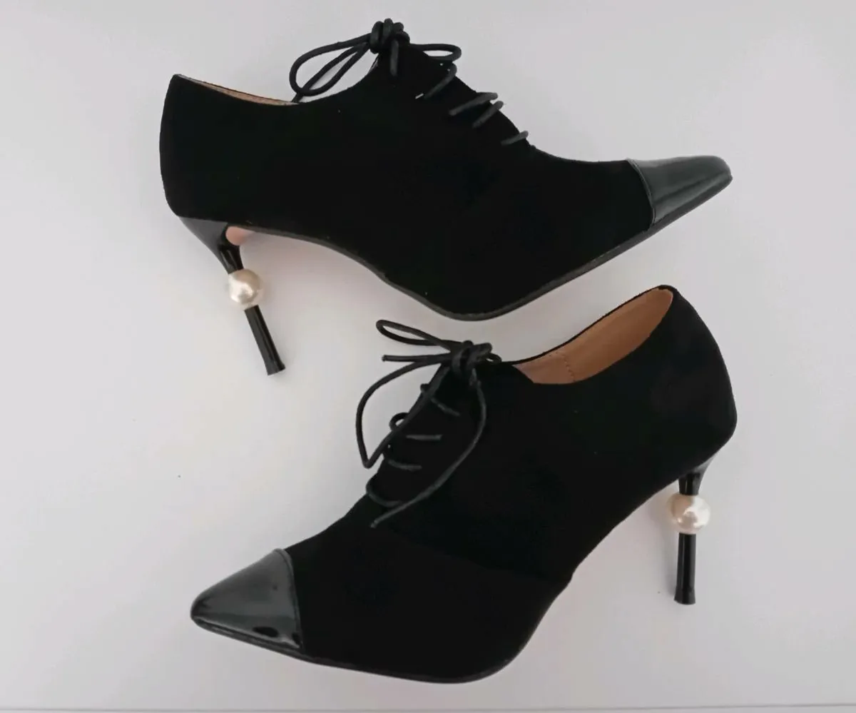 MULANKA pearl detail ankle boots (BNIB) - Image 3