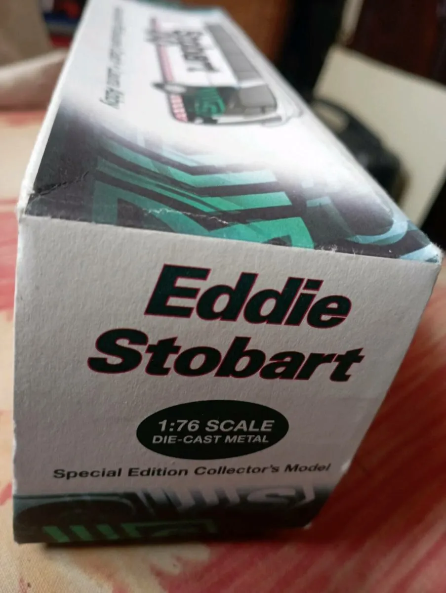 ATLAS EDITIONS EDDIE STOBART SCANIA LRIZAR COACH - Image 4