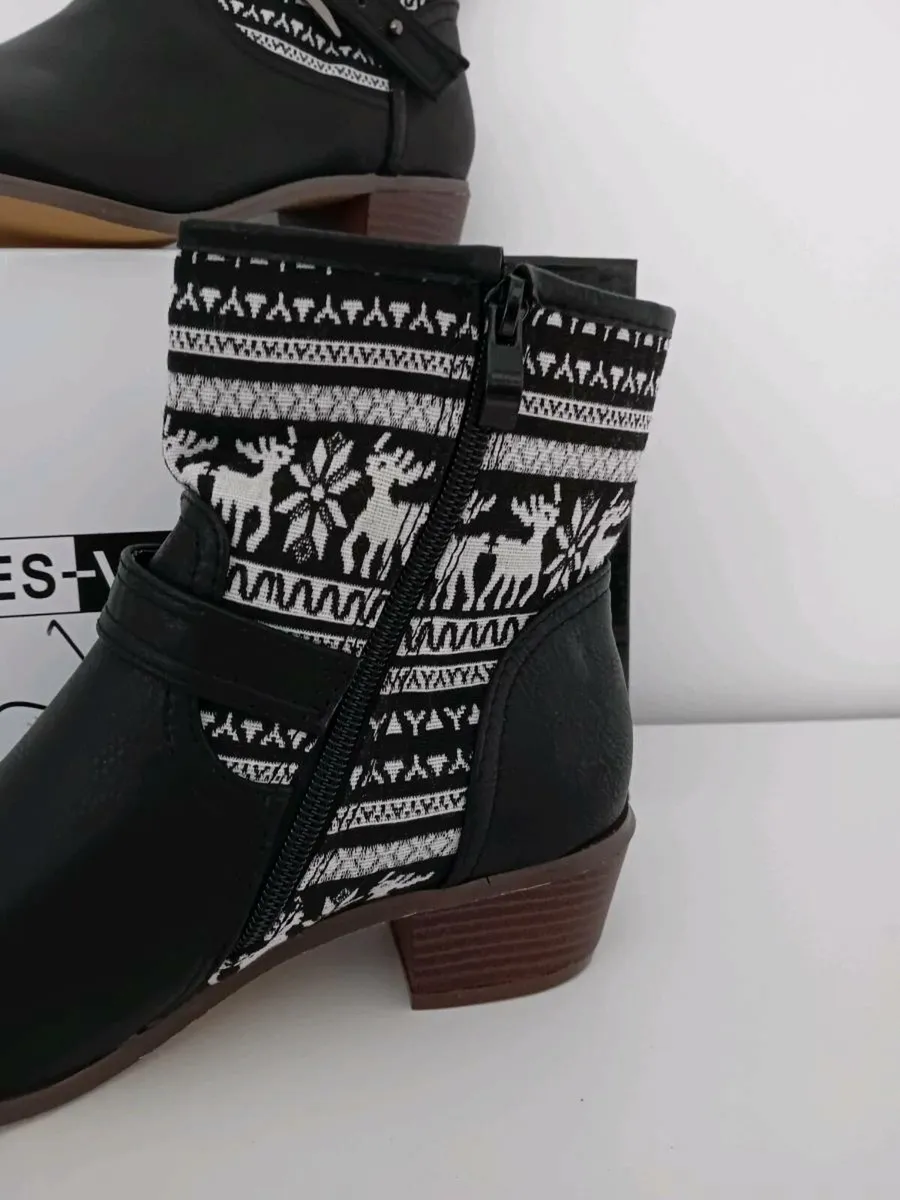 VICES-VERSO Fairisle print ankle boots (BNIB) - Image 4