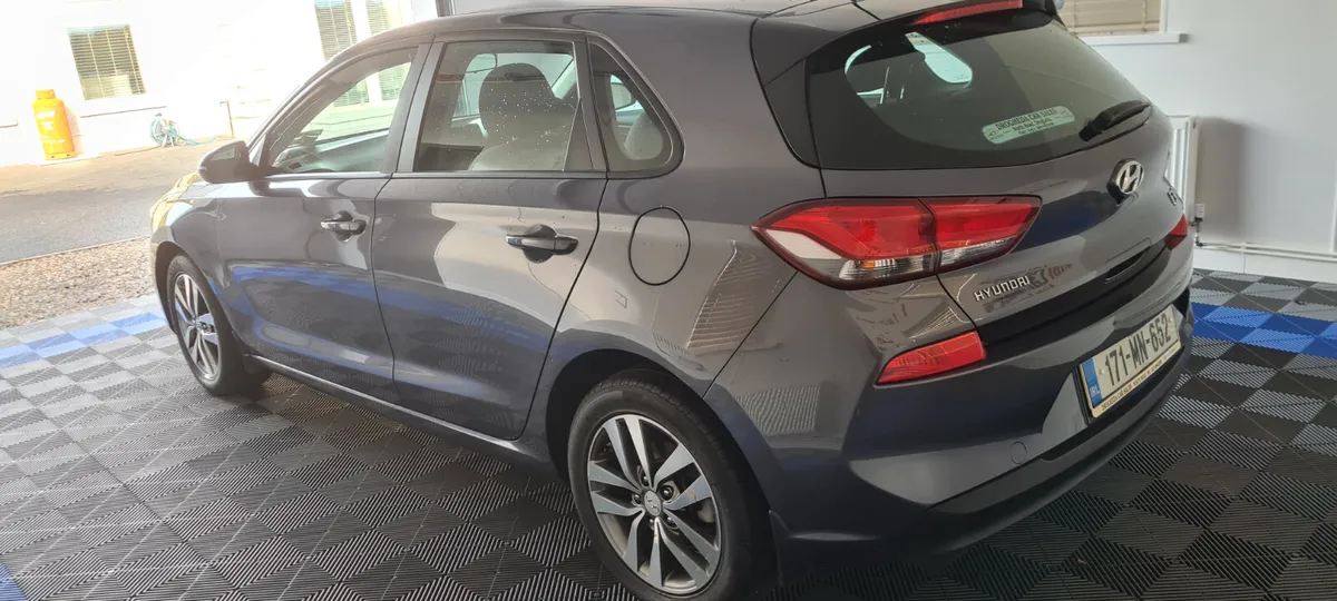 Hyundai i30 2017 - Image 3